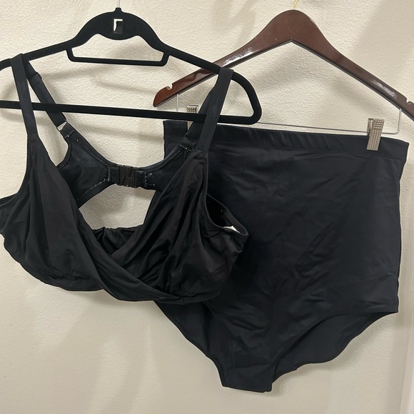 Elomi Black Swim Set - Picture 1 of 5
